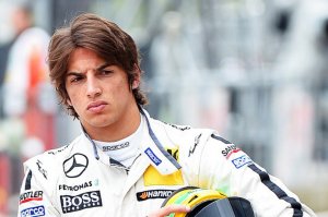 ROBERTO MERHI PILOTO OFICIAL DE MANOR