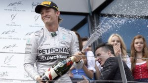 TERCERA DE ROSBERG EN EL AÑO