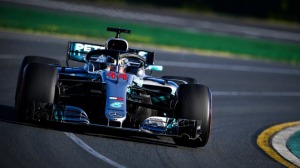 HAMILTON ABRIÓ EL AÑO CON UNA POLE