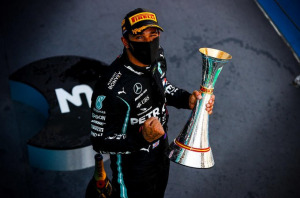 F1: SE QUEDA HAMILTON 