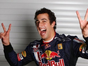 ES OFICIAL: RICCIARDO A RED BULL