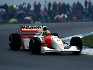 DONINGTON '93: LA VUELTA MÁGICA