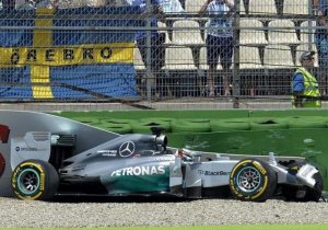 HAMILTON, A MEDIA MAQUINA