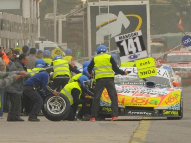 La imagen de la polémica (foto: @fotoscejas)