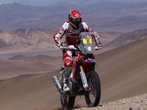 MOTOS: GANO BARREDA BORT 