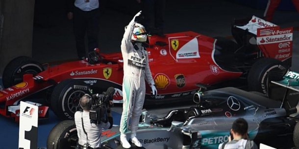 Hamilton, unico lider. 