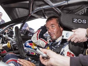 LOEB PROBARA EL 2008 DKR DEL DAKAR