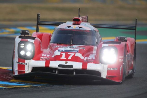 Porsche líder de las 24hs de Le Mans