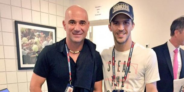 Rossi y Agassi, dos cracks en su deporte