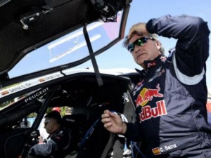 SAINZ SE PREPARA PARA EL DAKAR