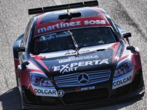 POLE DE CAMPEÓN PARA CANAPINO