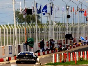 ARRANCA EL AUTOMOVILISMO