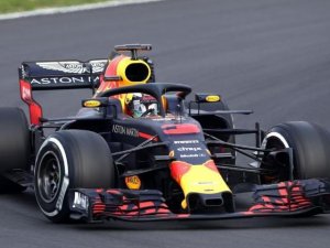 RICCIARDO VOLÓ EN BARCELONA 