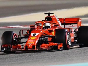 VETTEL AGUANTÓ Y GANÓ EN BAHREIN