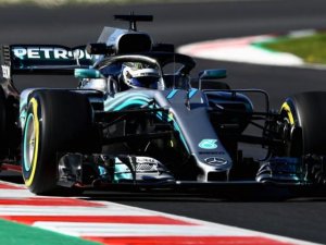 BOTTAS COMIENZA EL VIERNES AL FRENTE