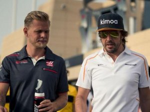 MAGNUSSEN "ALONSO EXAGERA COMO NEYMAR"