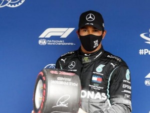 HAMILTON Y UNA NUEVA POLE