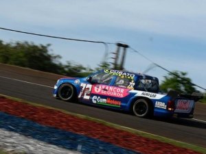 ÁLVAREZ SE QUEDÓ CON LA POLE EN POSADAS