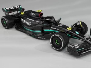 MERCEDES AMG F1 PRESENTÓ SU W14